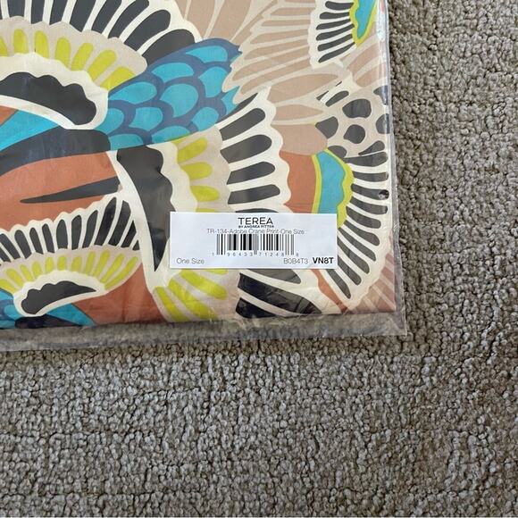 Terea Printed Scarf with Bird Design - Picture 3 of 5